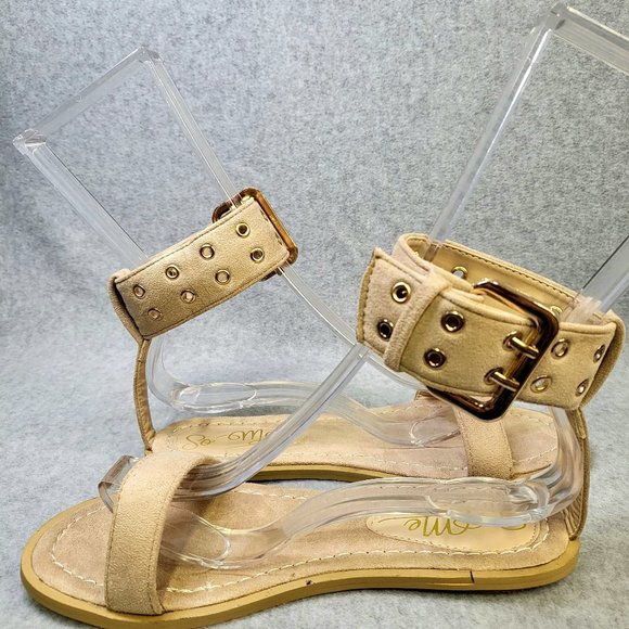 Nude Grommet Detailed Ankle Cuff Flat Sandal - Picture 6 of 9